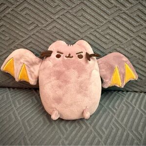 Pusheen Bat Plush Toy GUND Hot Topic Exclusive 5” Inch Halloween Rare Purple